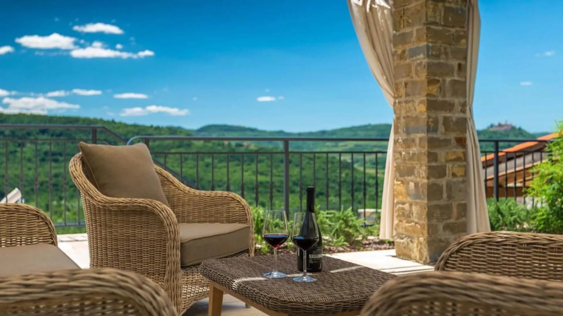 Authentic Villa Bani - Four Bedroom Villa With Pool Livade 0*,