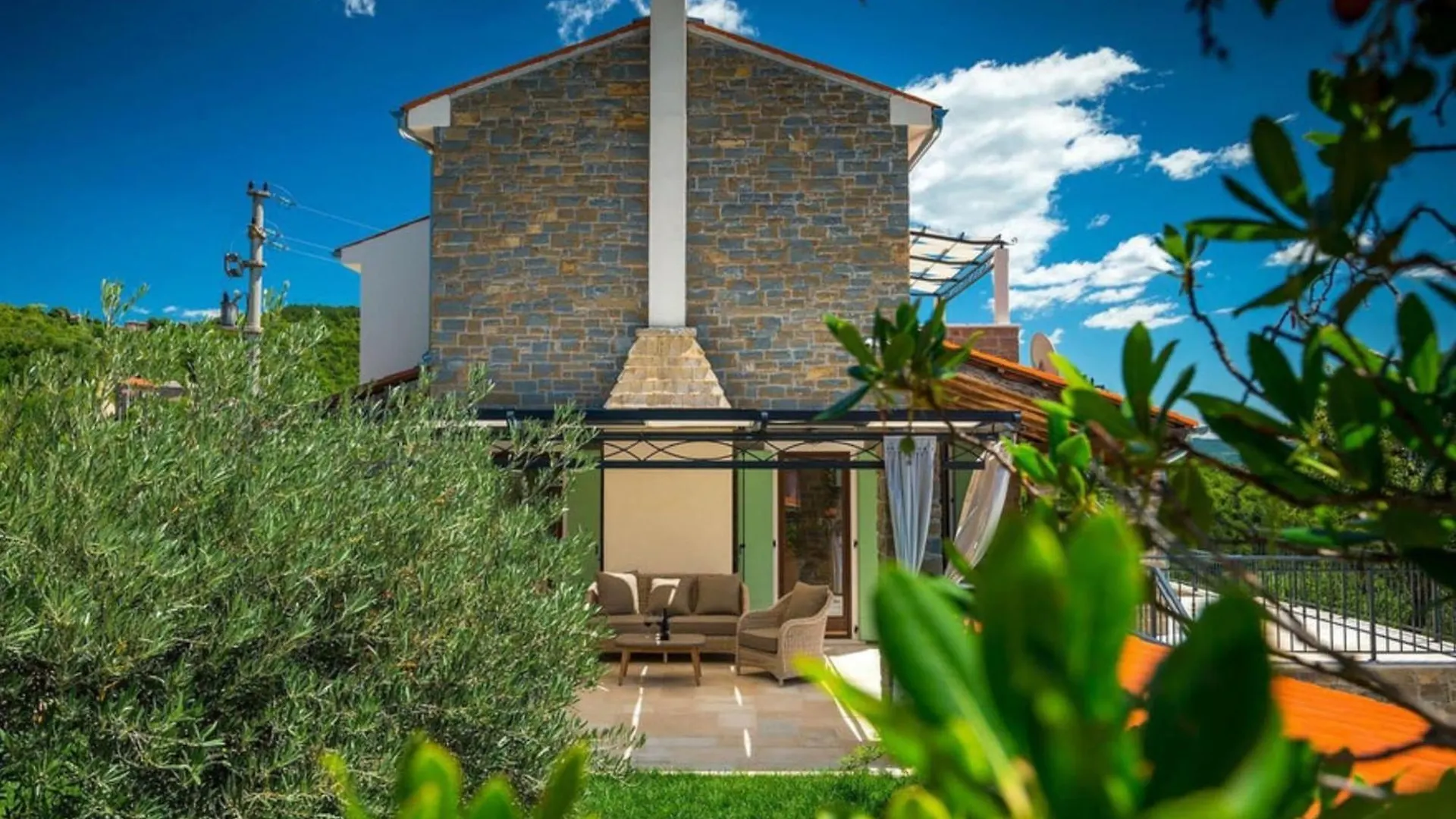 Authentic Villa Bani - Four Bedroom Villa With Pool Livade